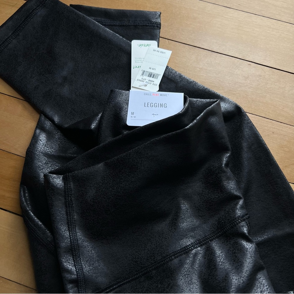NWT American Eagle Faux Leather Leggings
